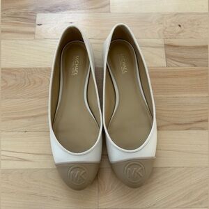 Michael Kors Cap Toe Ballerina Flats Beige & Cream Size 6